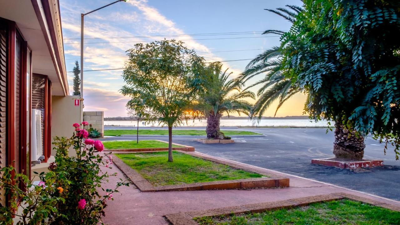 Australind Tourist Park Hotel Exterior photo